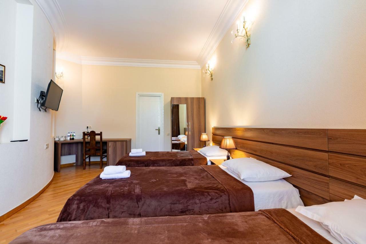 Villa Tiflisi Extérieur photo